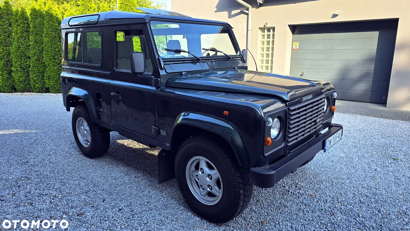 Land Rover Defender 90 2.5 TDI - 35