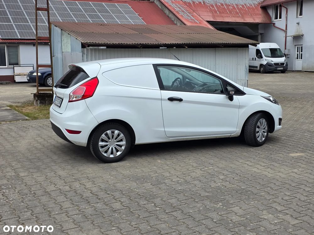 Ford Fiesta 1.5 TDCi Celebration - 14