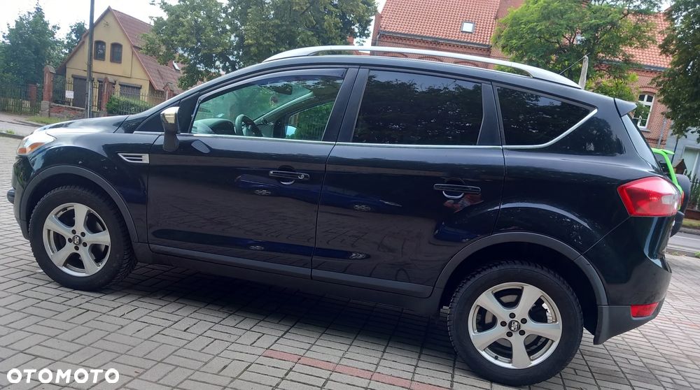 Ford Kuga 2.0 TDCi 4WD Titanium - 22