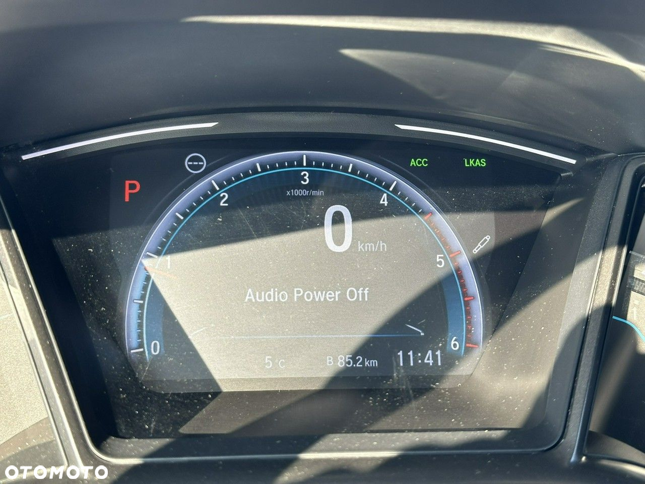 Honda Civic 1.6 i-DTEC Automatic Executive - 24