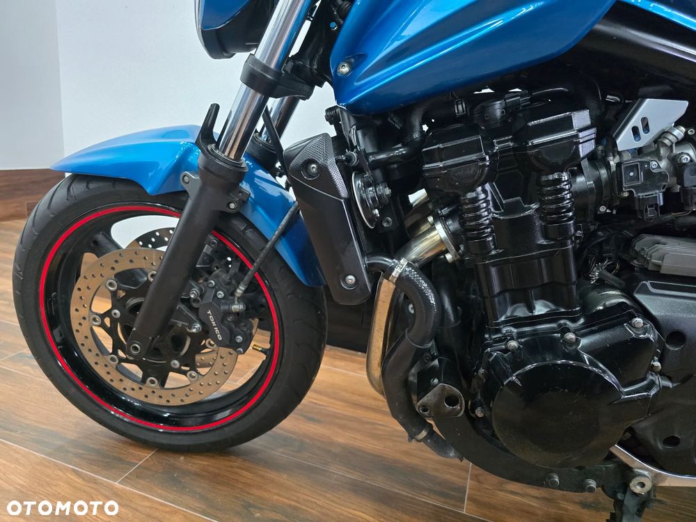 Suzuki Bandit - 25