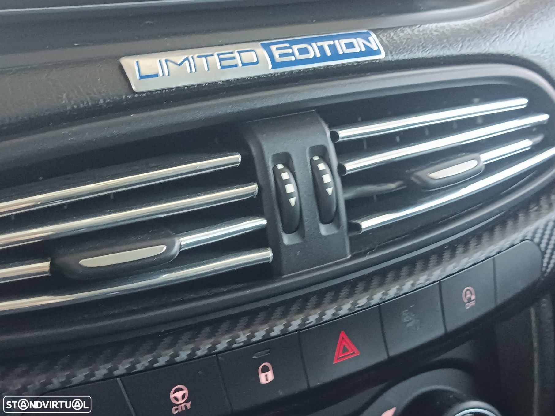 Fiat Tipo Station Wagon 1.3 M-Jet Easy J17 - 34