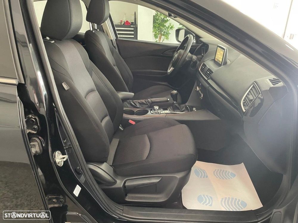 Mazda 3 Hatchback 1.5 Sky-D Evolve HS Navi - 18