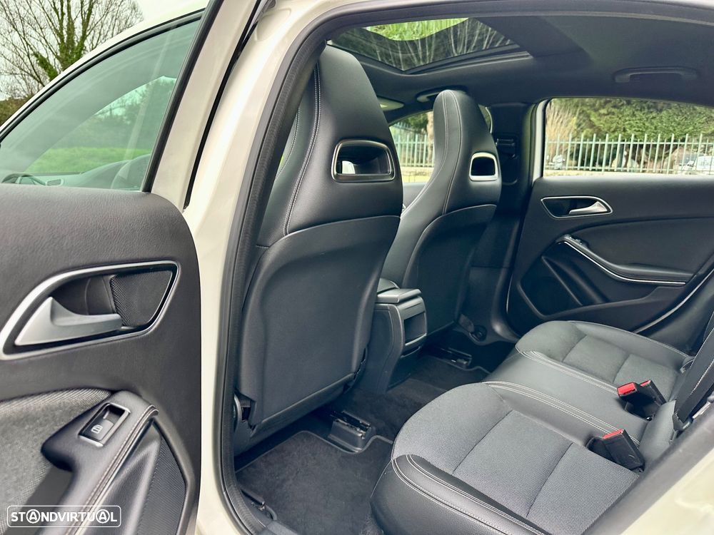 Mercedes-Benz A 180 CDI (BlueEFFICIENCY) Urban - 25