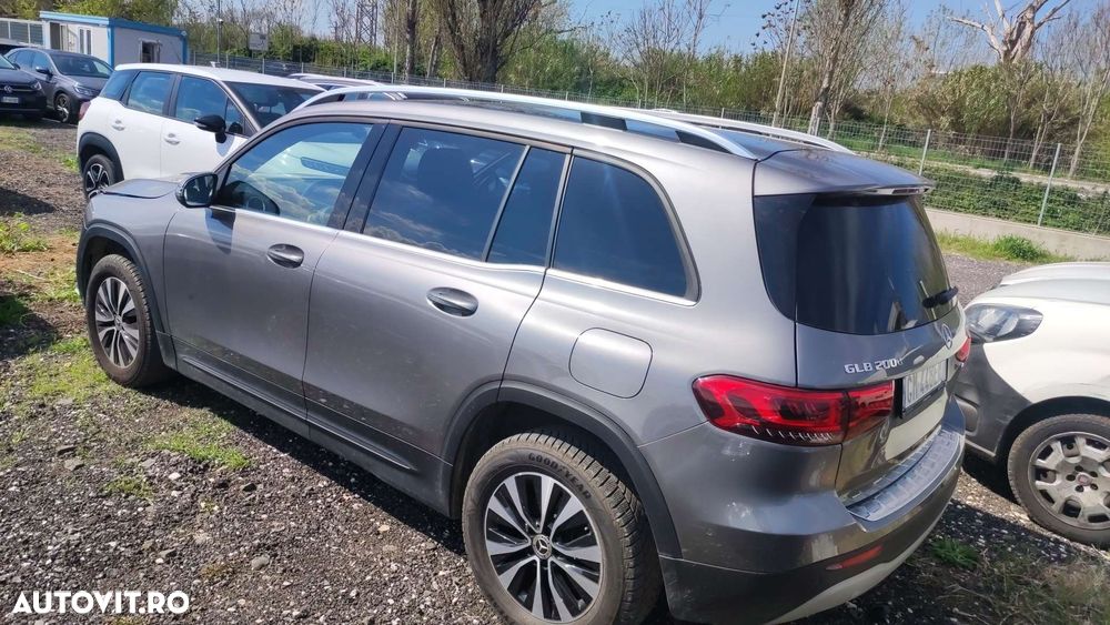 Mercedes-Benz GLB 200 d 8G-DCT - 8