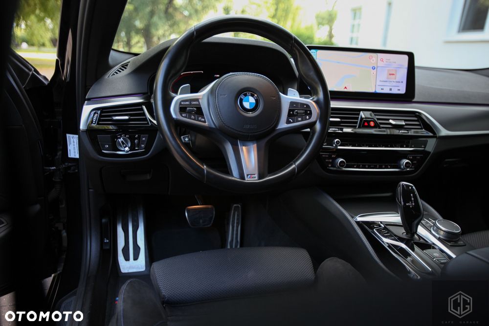 BMW Seria 5 520d MHEV M Sport sport - 38