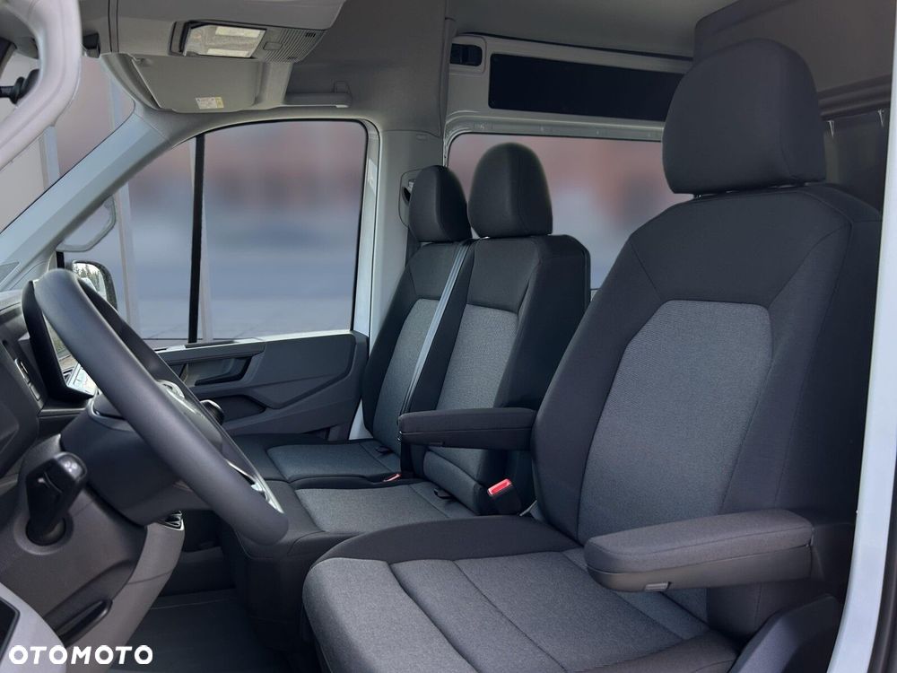Volkswagen Crafter 35 Brygadówka/L4H3, 2.0 BiTDI 163KM, 4490mm, Wysoki dach, r.o. 4490 mm, manualna 6-biegowa - 17