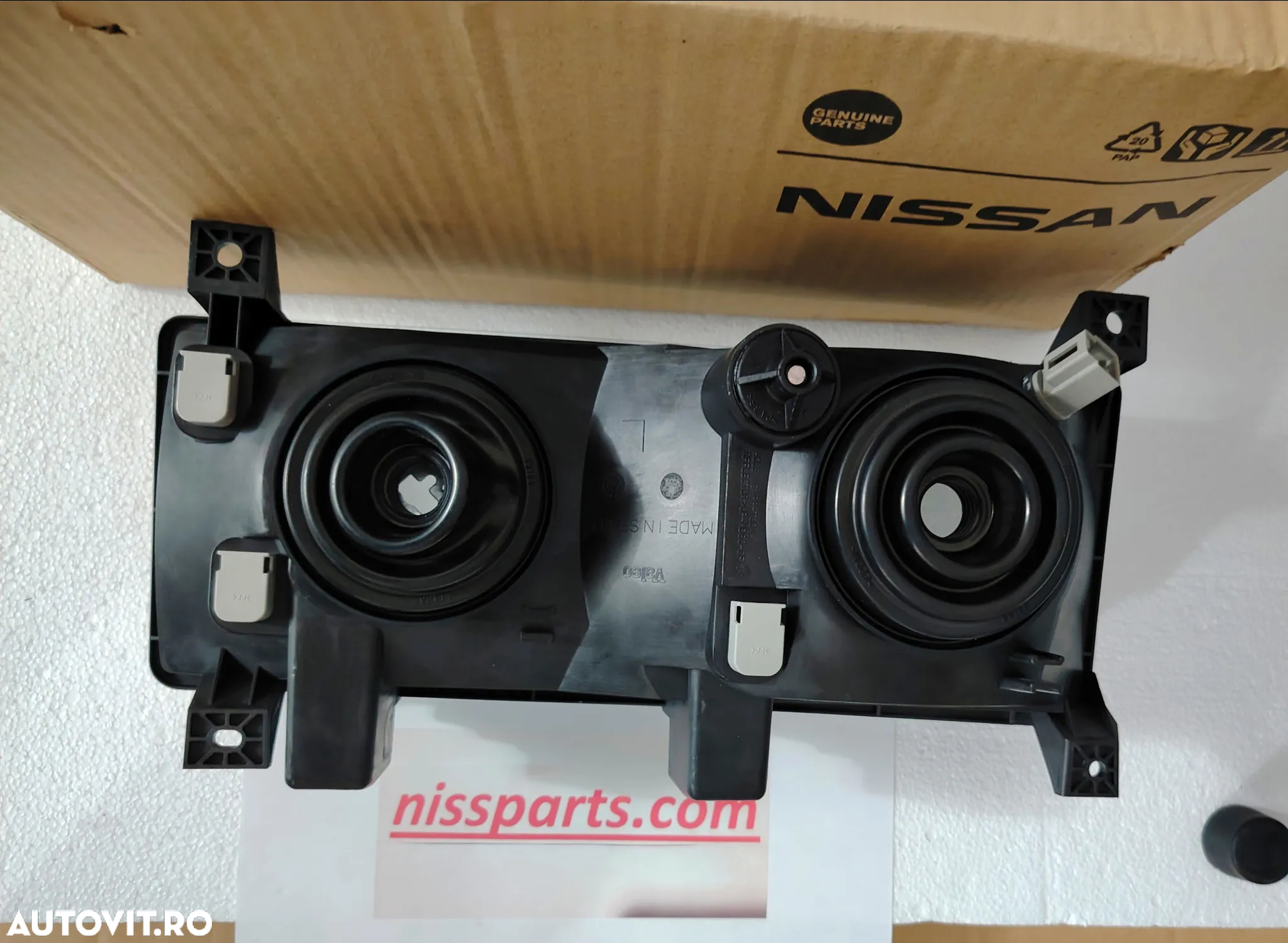 Far Faruri Nissan Atleon anii 2000-2015 orice piese - 6