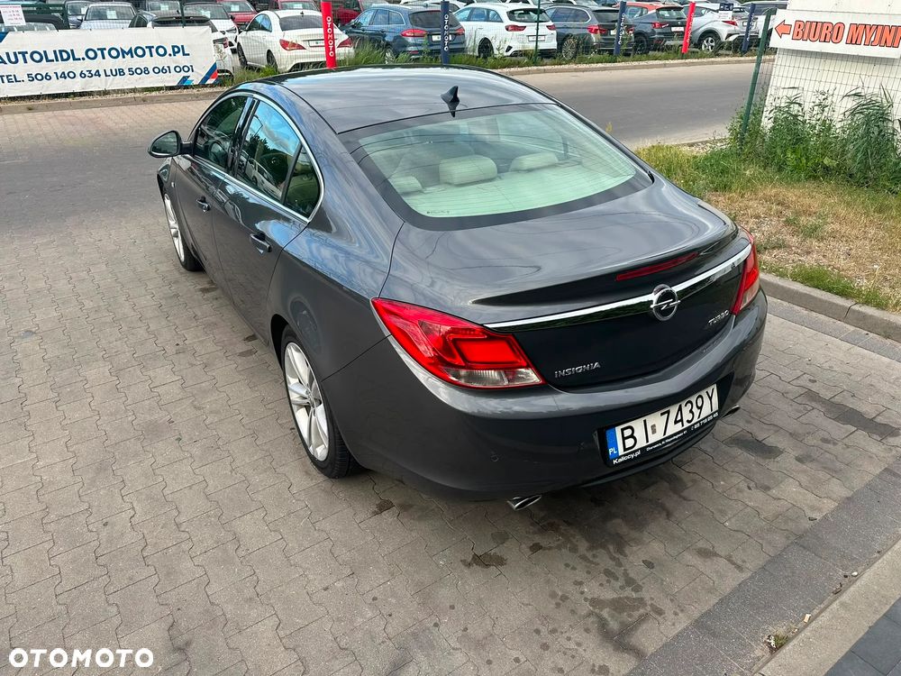 Opel Insignia 1.6 T Cosmo - 4