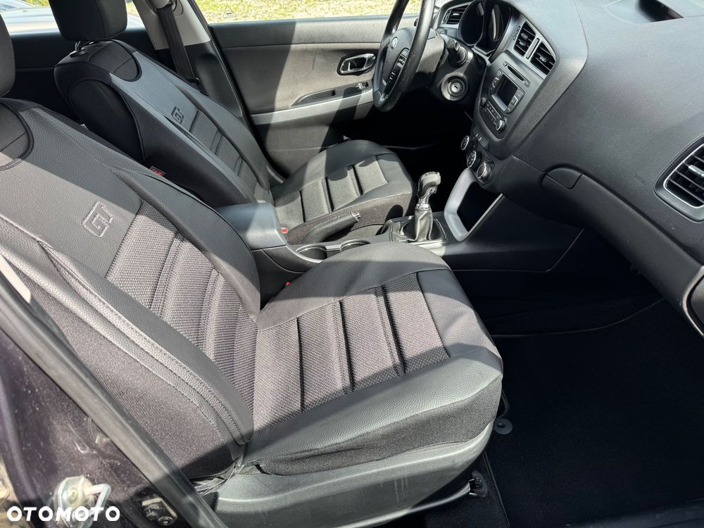 Kia Ceed - 6