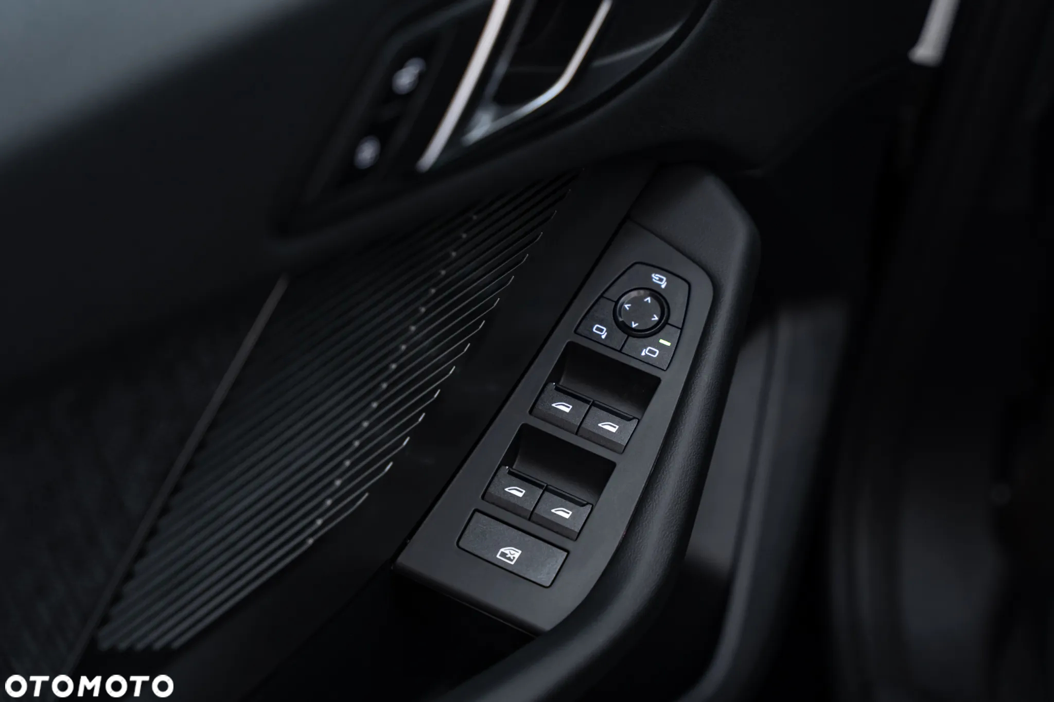 BMW Seria 1 - 20