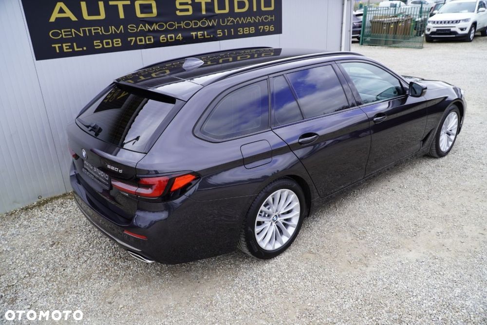 BMW Seria 5 520d Sport Line sport - 3