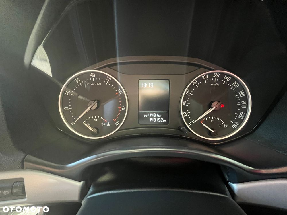 Skoda Octavia 1.4 TSI Ambiente - 7