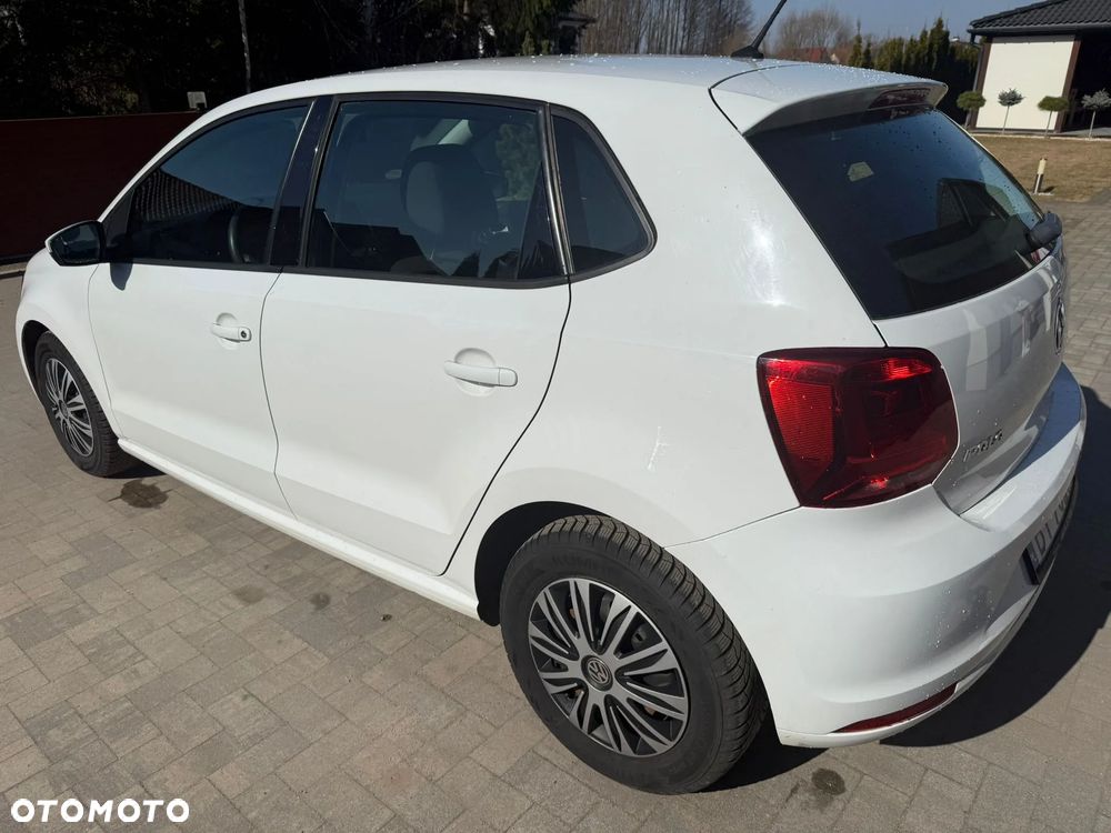 Volkswagen Polo 1.0 Comfortline - 4