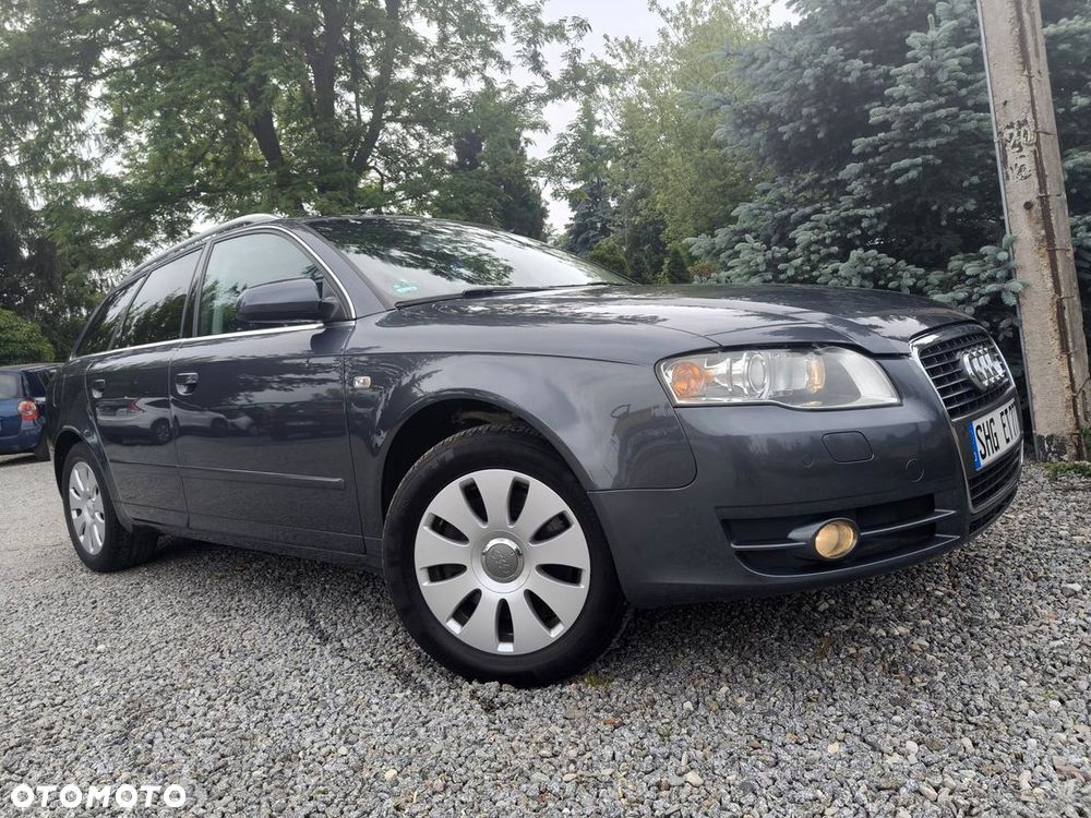 Audi A4 Avant 2.0 T FSI - 10