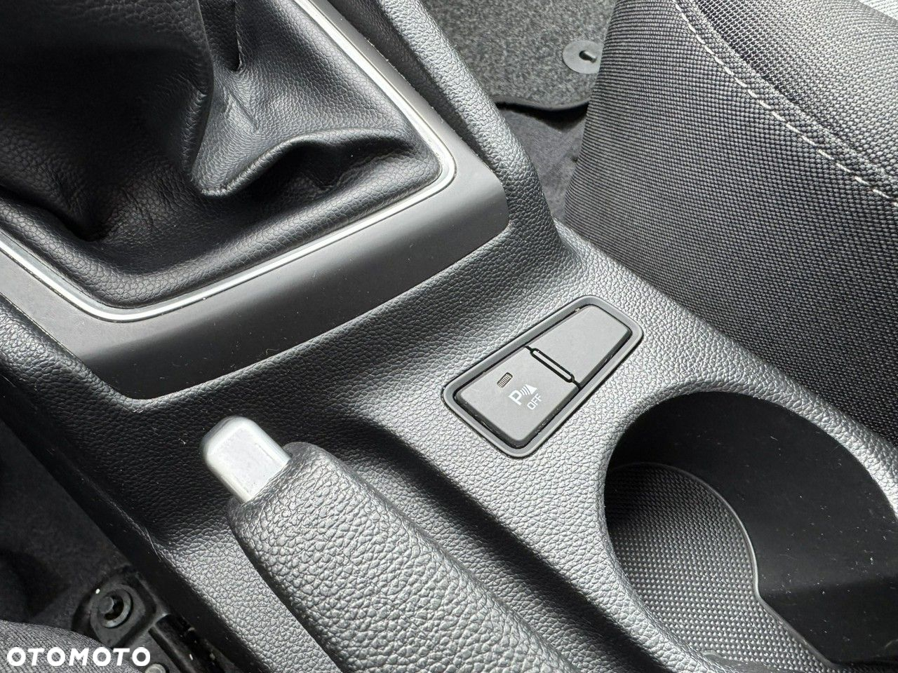 Hyundai i20 - 21