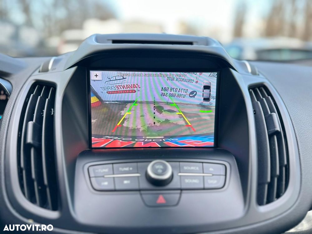 Ford Kuga 2.0 TDCi 4WD Powershift Titanium - 19