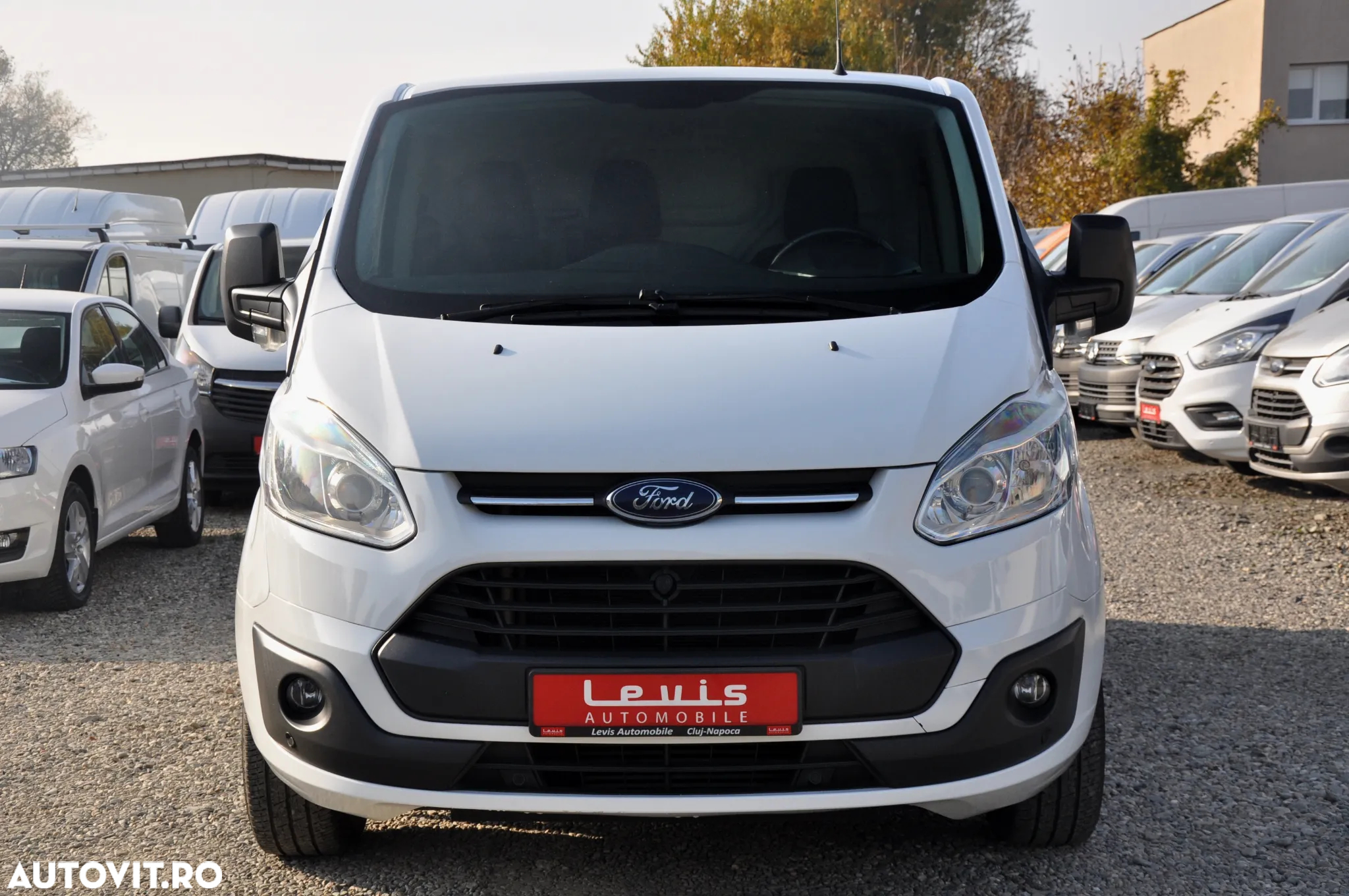 Ford Transit Custom L2H1 Van - 2