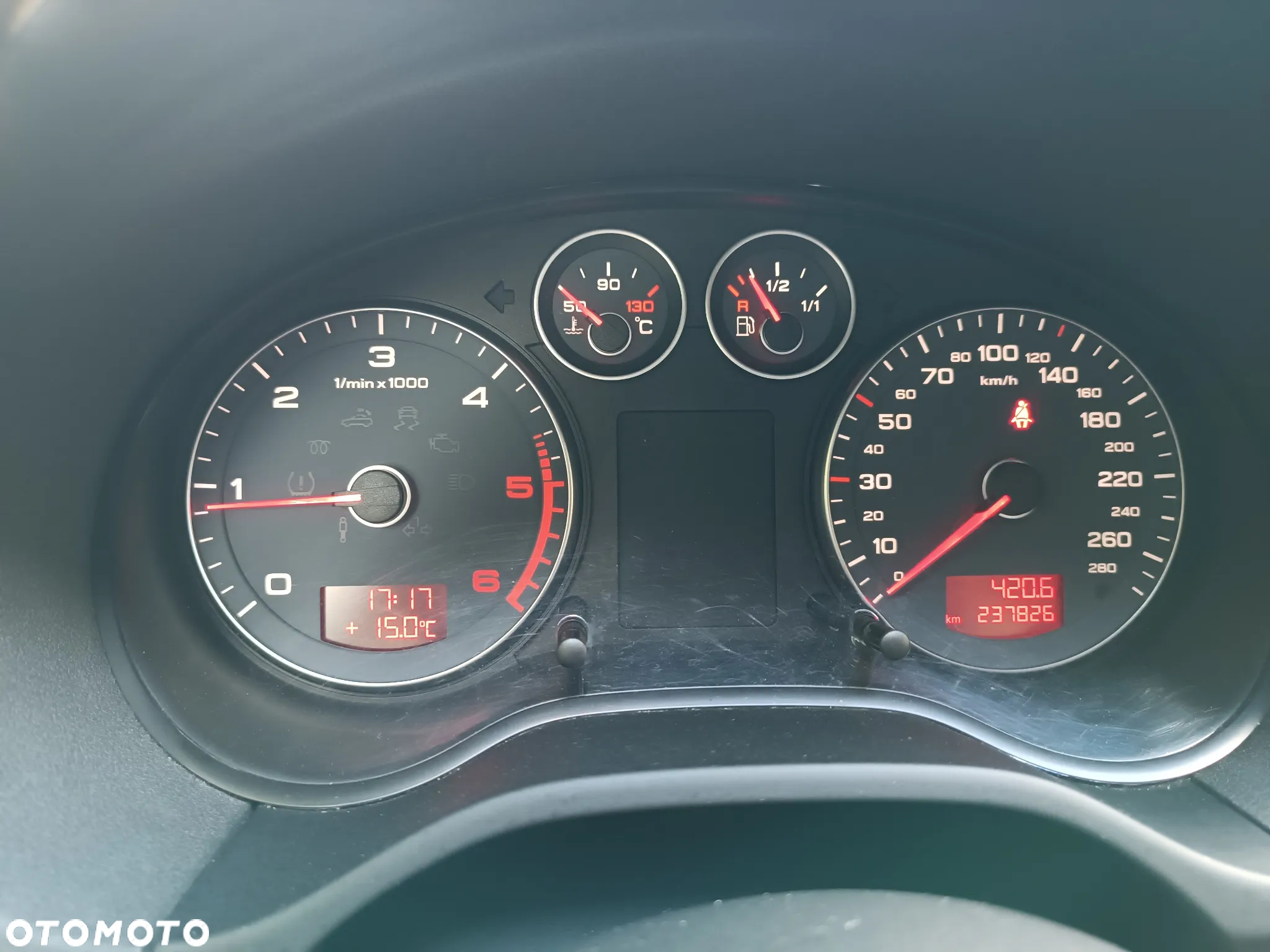 Audi A3 1.6 TDI Sportback DPF Attraction - 20