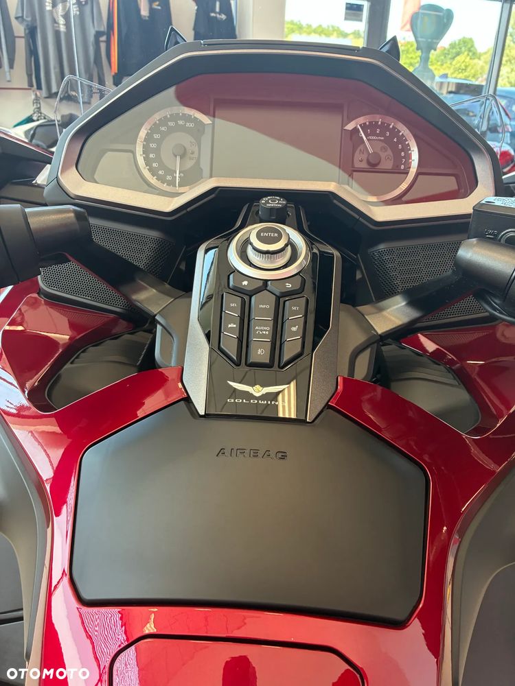 Honda GL - 12