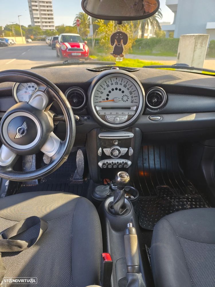 MINI 3 Portas One 1.4 - 6