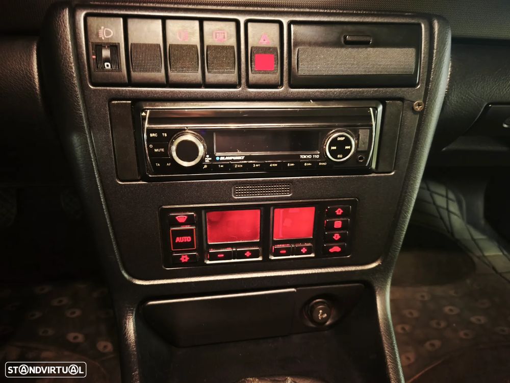 Audi A4 1.9 TDI Attraction EC - 8