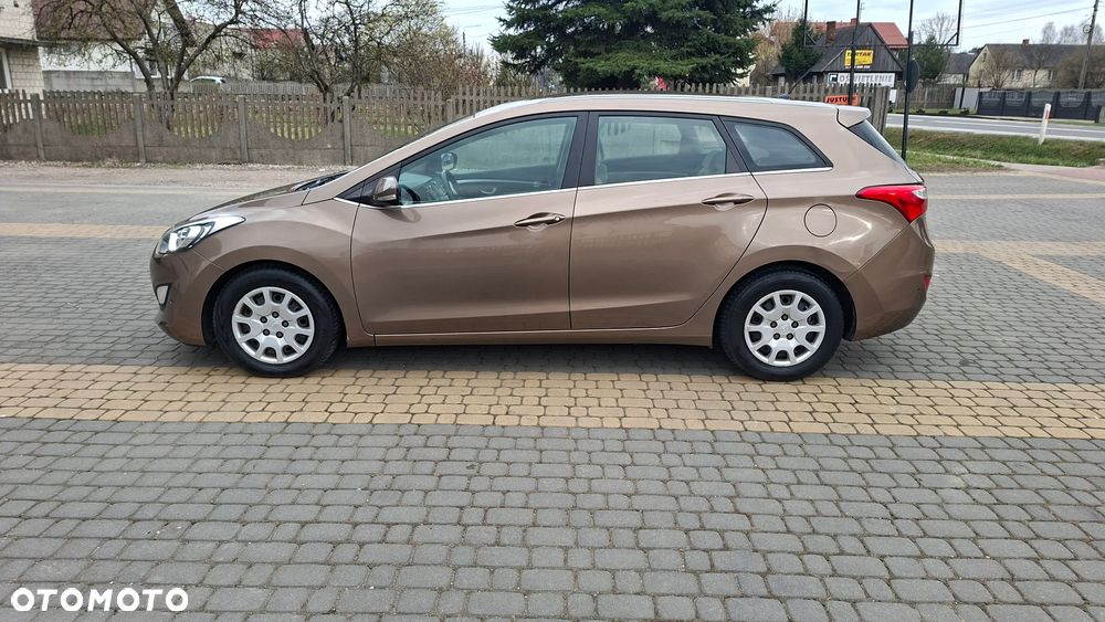 Hyundai i30 1.6 CRDI Select - 3