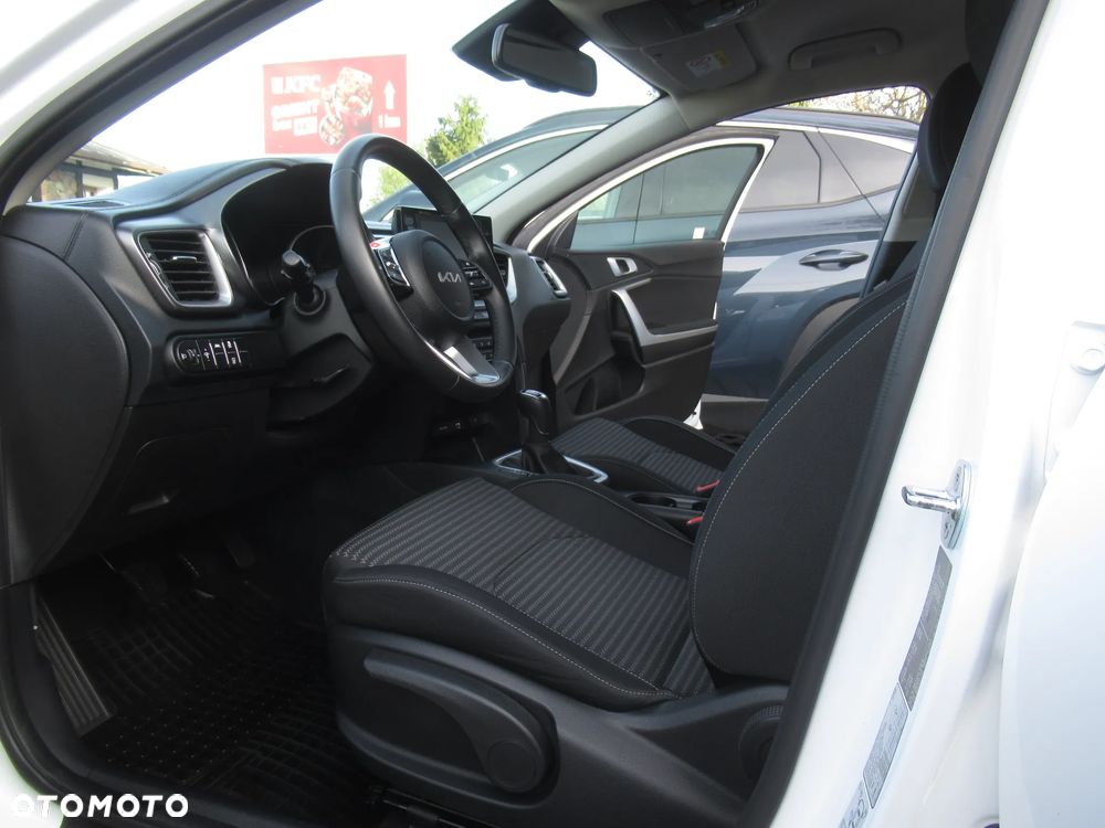 Kia Ceed 1.5 T-GDI M - 5