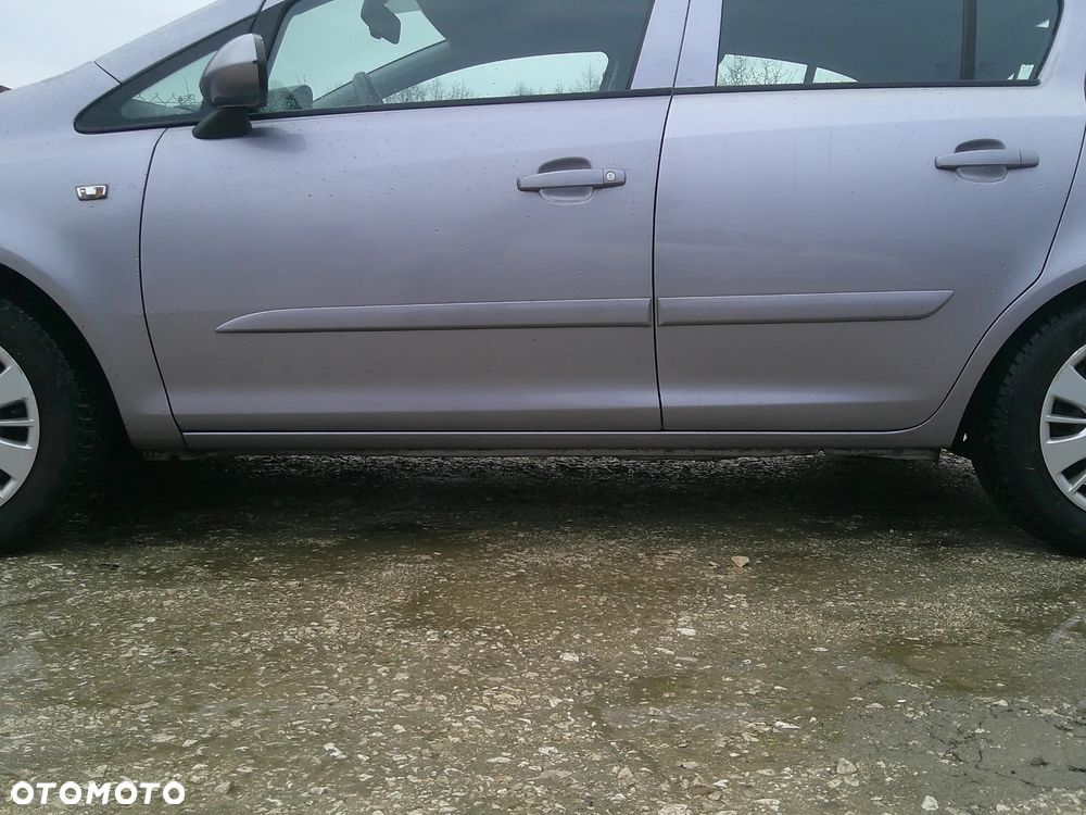 Opel Corsa 1.3 CDTI DPF Cosmo - 12