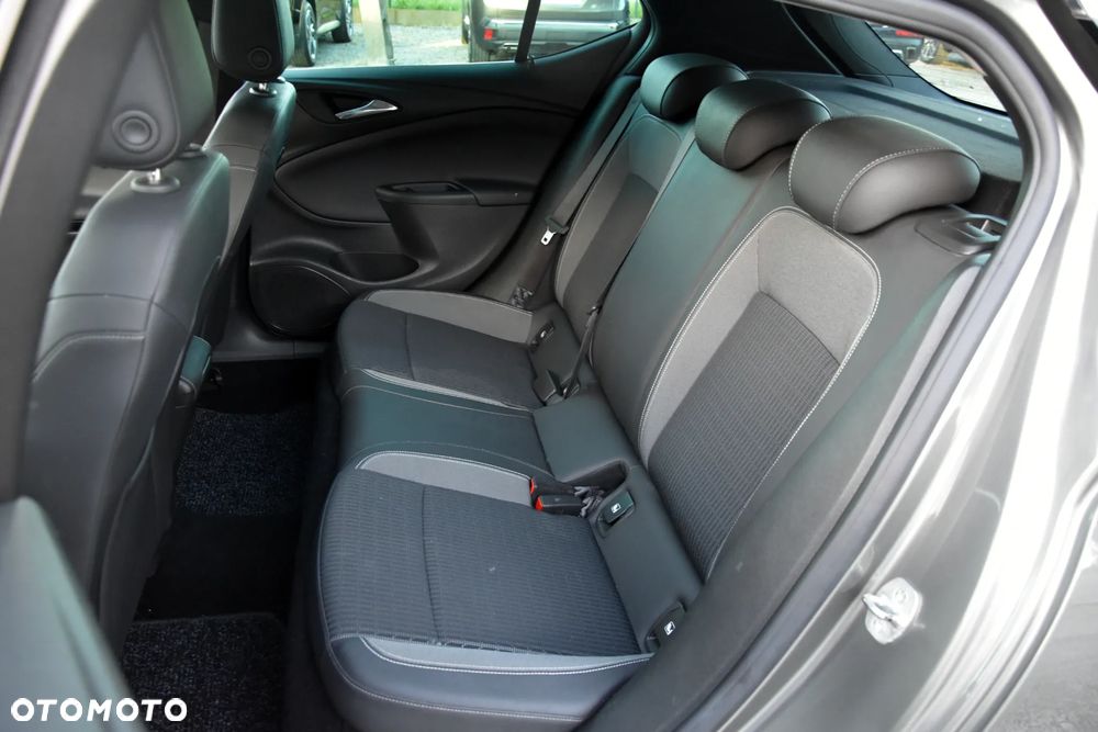 Opel Astra 1.4 T Sport EU6 - 22