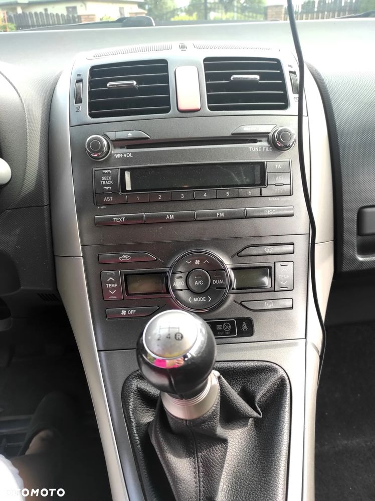 Toyota Auris 1.6 VVT-i Luna - 9