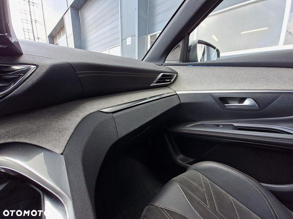 Peugeot 5008 - 31