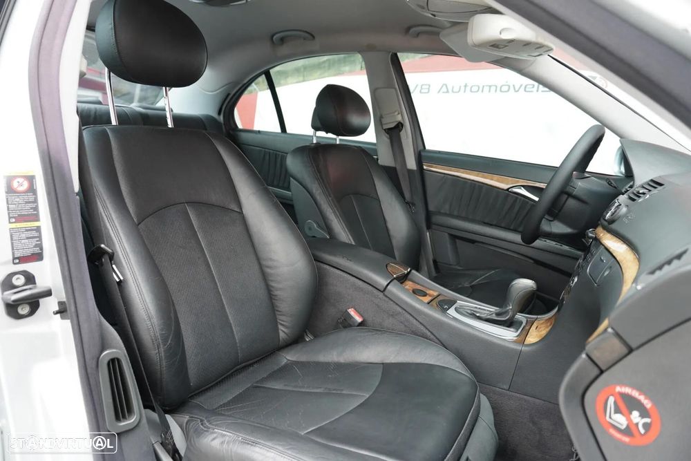 Mercedes-Benz E 220 CDI Avantgarde Aut. - 19