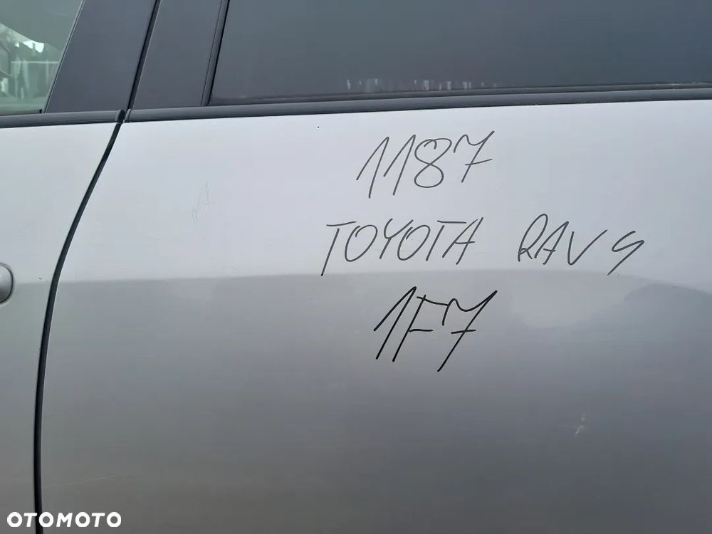 TOYOTA RAV4 III 05-12R DRZWI LEWE TYLNE LEWY TYŁ KOLOR: 1F7 - 3