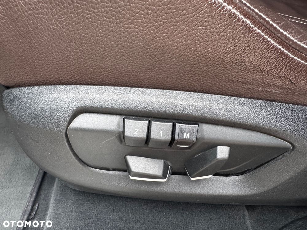 BMW X5 xDrive30d Sport-Aut - 17