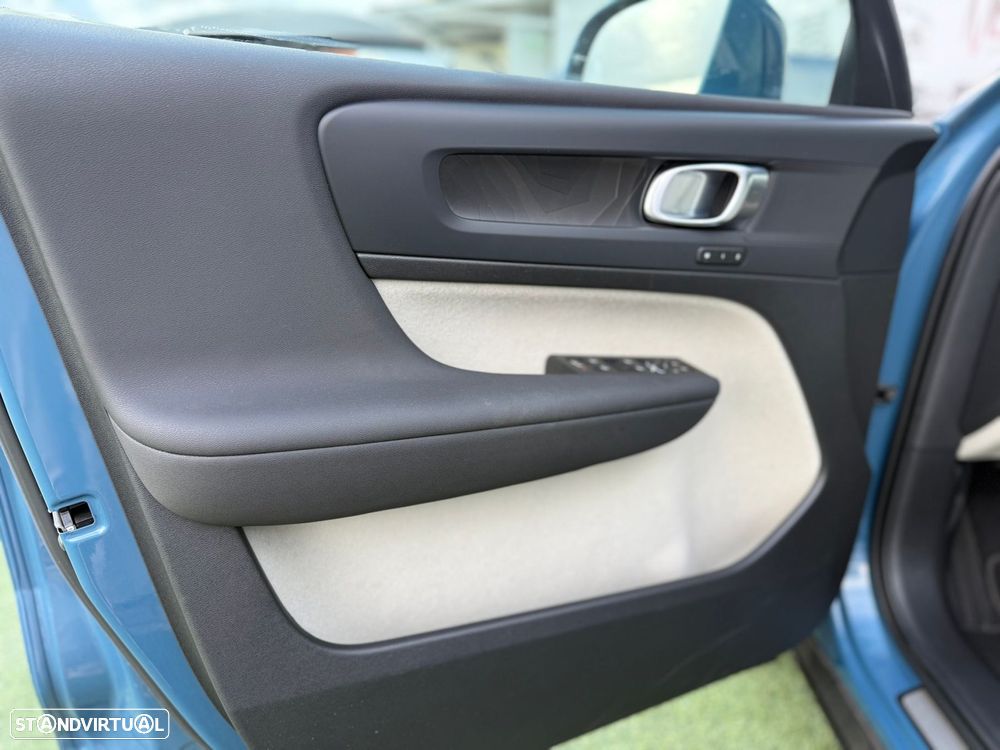 Volvo XC 40 1.5 T5 PHEV Core - 19