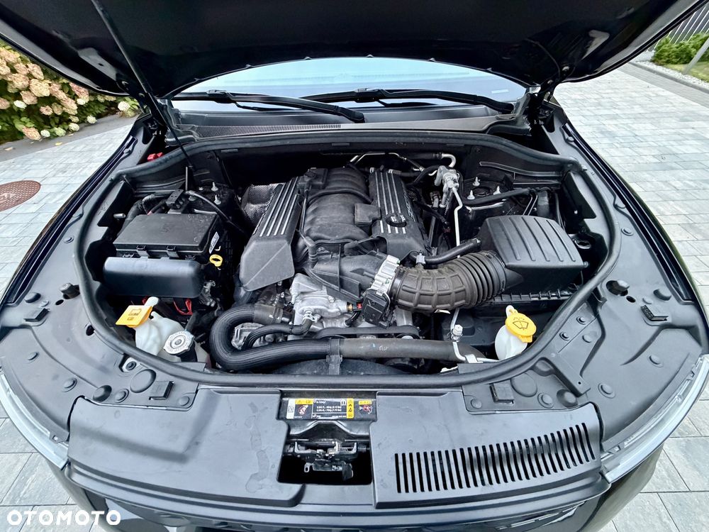 Dodge Durango 6.4 SRT - 35