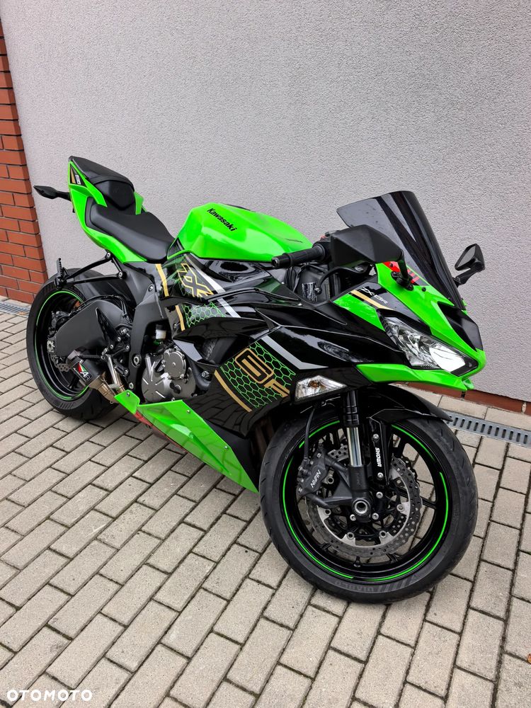 Kawasaki ZX - 4