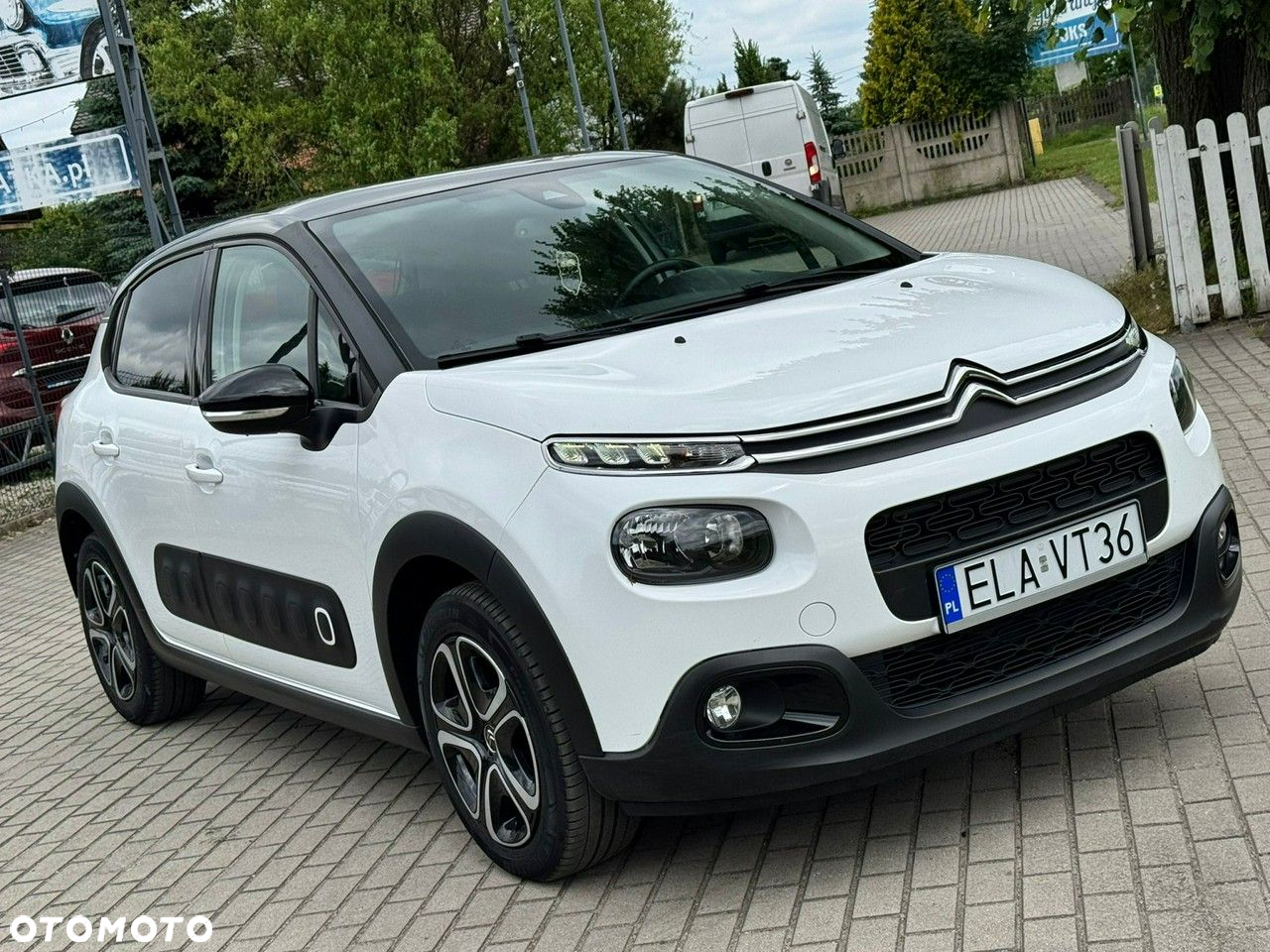 Citroën C3 Pure Tech 82 LIVE - 7