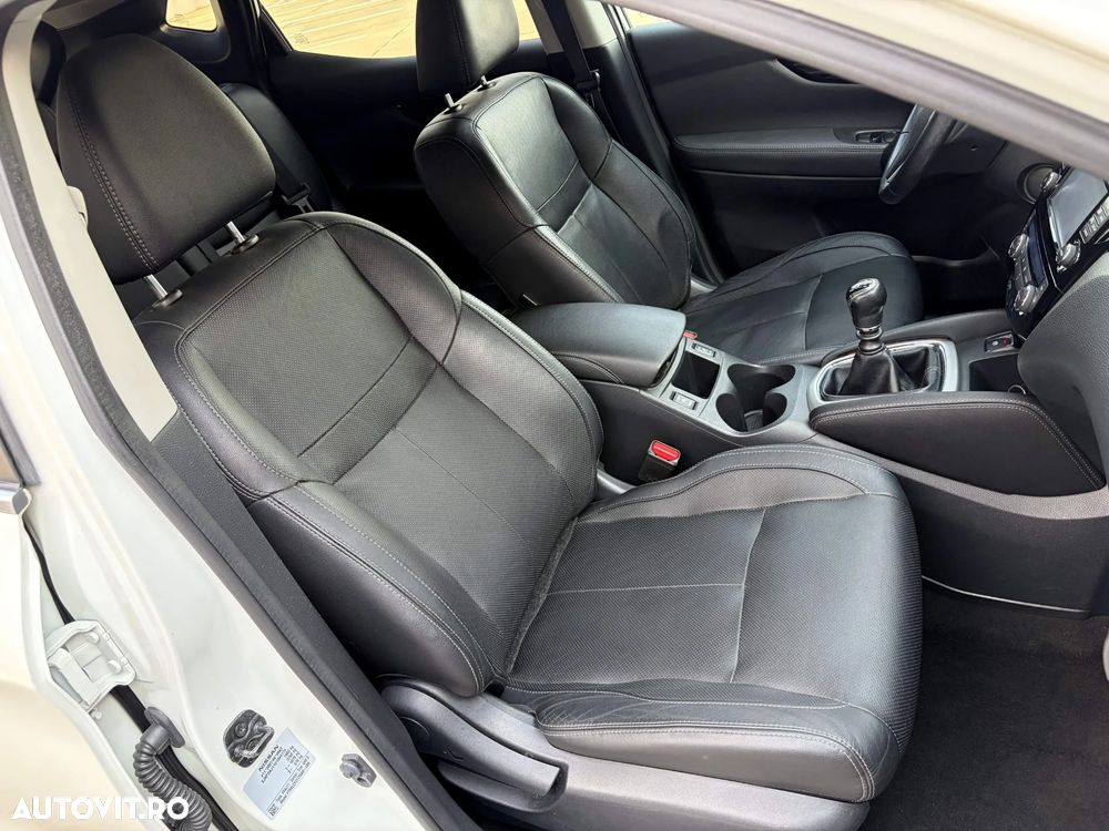 Nissan Qashqai 1.6 DCI TEKNA+ - 6