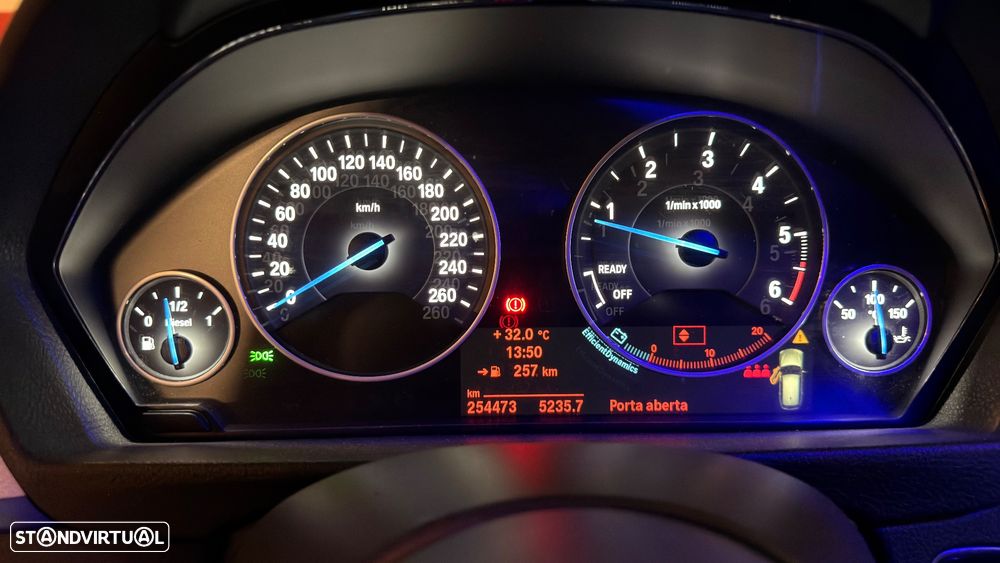 BMW 320 d xDrive Pack M - 42