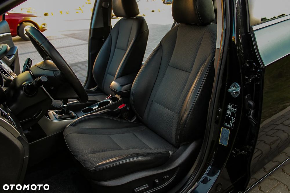 Hyundai i30 i30cw 1.4 Fifa World Cup Edition - 34