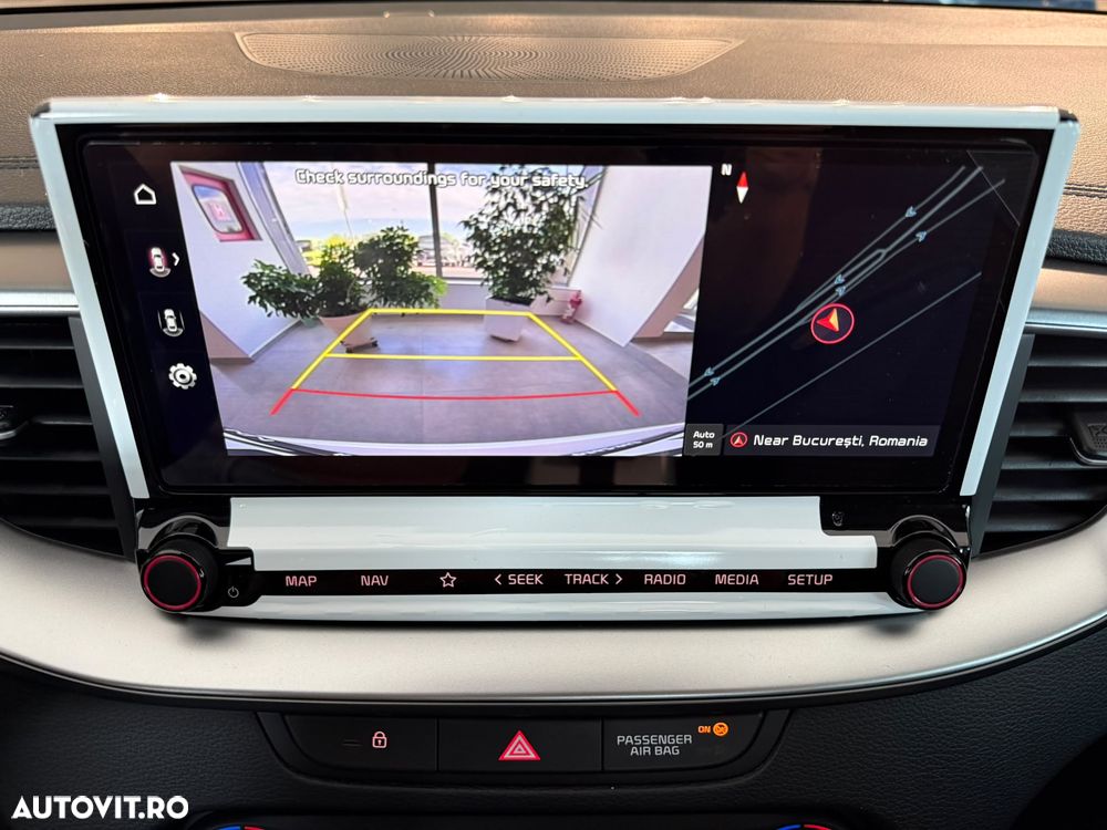 Kia XCeed - 18
