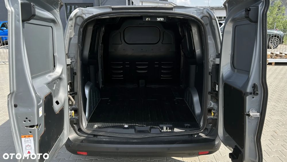Ford Transit Courier Ambiente - 15