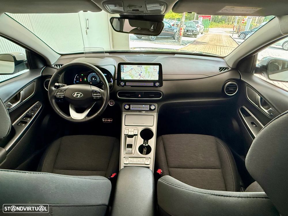 Hyundai Kauai Premium - 13