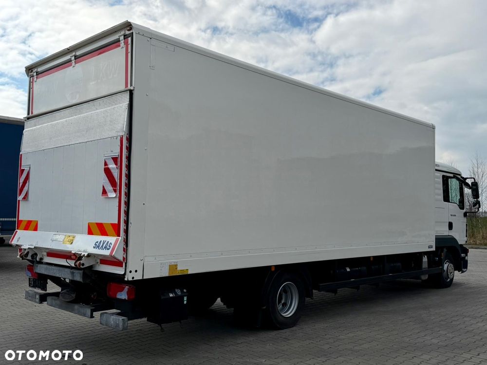 MAN TGL 12.250 / KONTENER / WINDA / 310 TYŚ KM / EURO 6 / SYPIALKA / 5 232 KG ŁADOWNOŚCI / 2018 ROK - 4