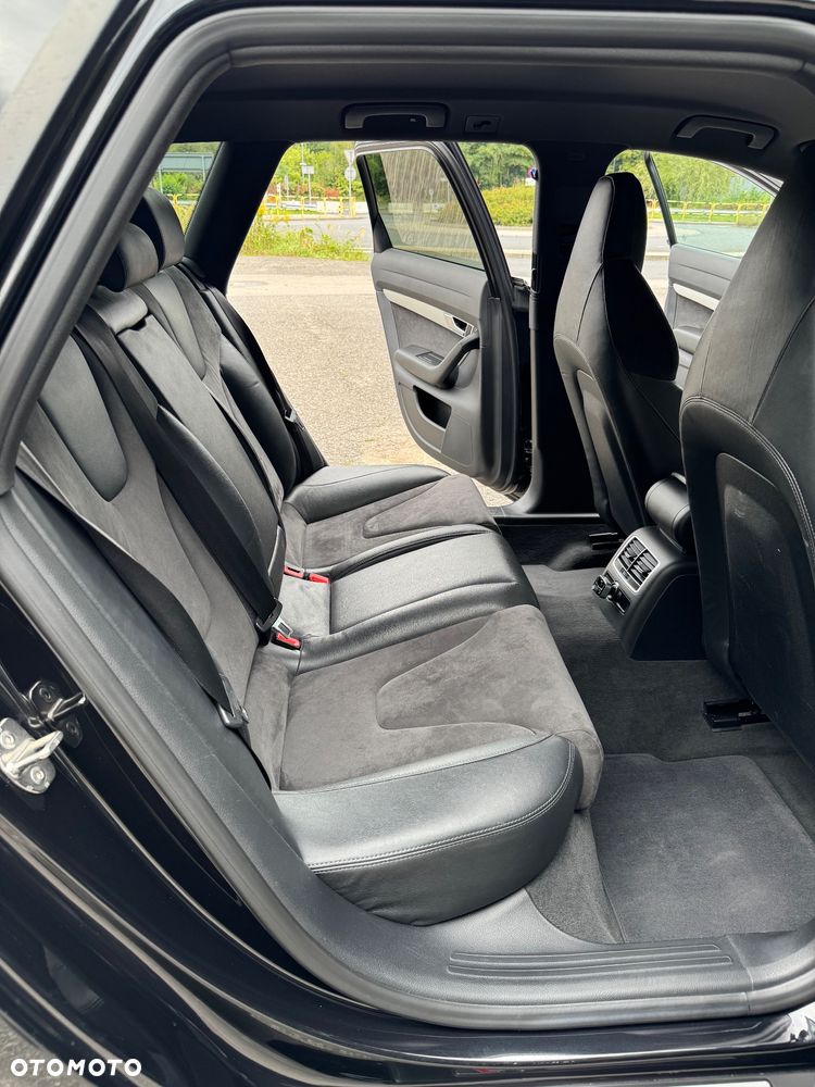 Audi A6 Avant 3.0 TDI DPF quattro tiptronic - 13