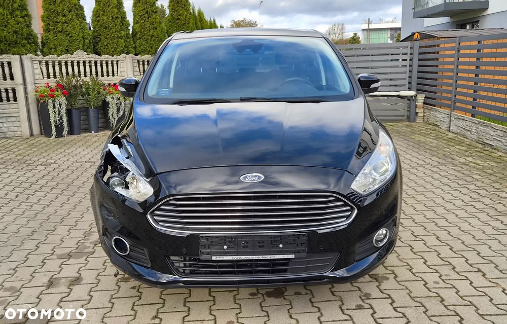 Ford S-Max - 10