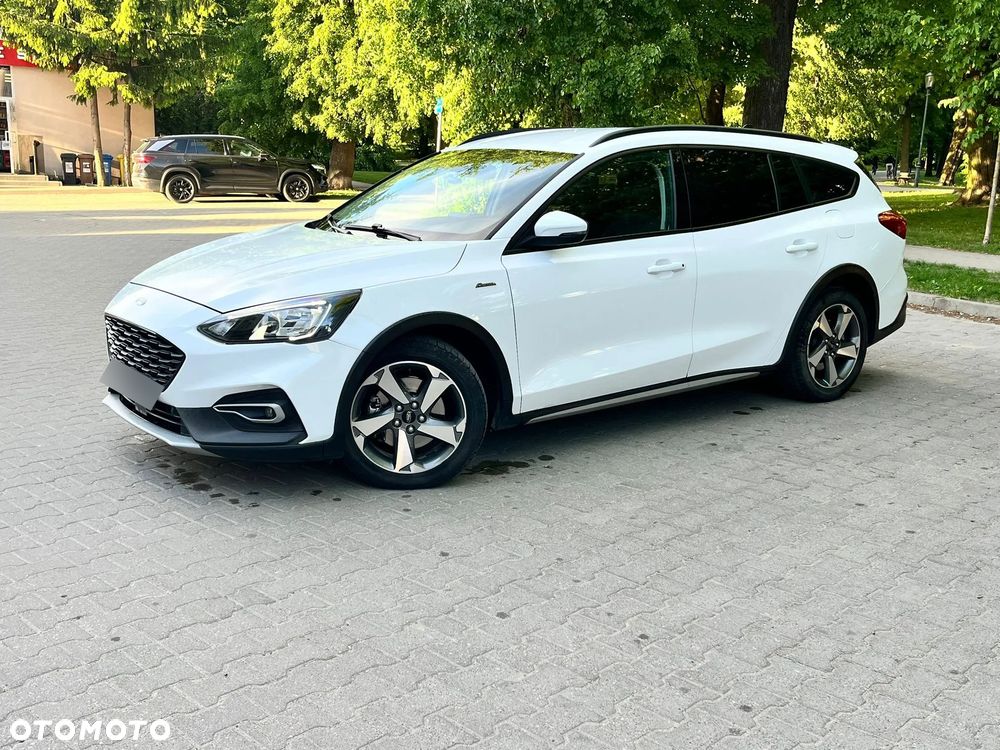 Ford Focus SW 1.5 EcoBoost S&S ACTIVE - 4