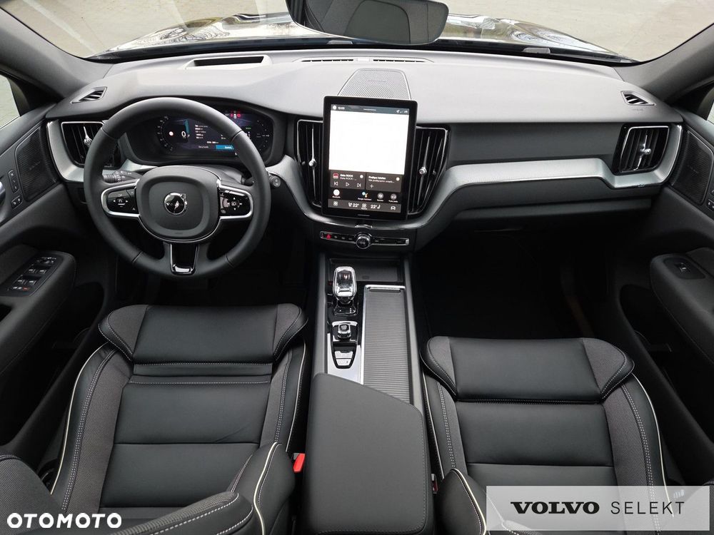 Volvo XC 60 T8 AWD Plus Black Edition - 11